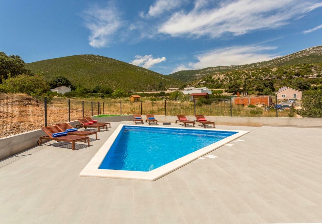 Villa Mila Kastela Kaštel Novi 外观 照片