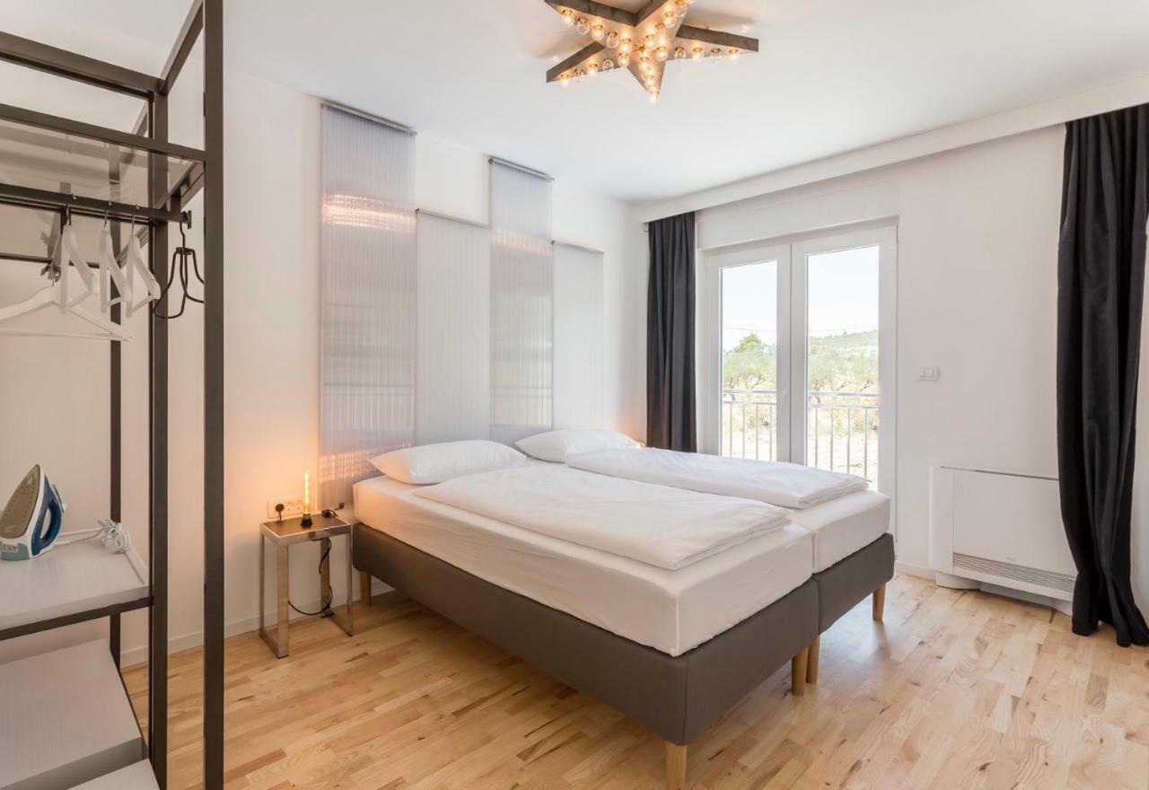 Villa Mila Kastela Kaštel Novi 外观 照片
